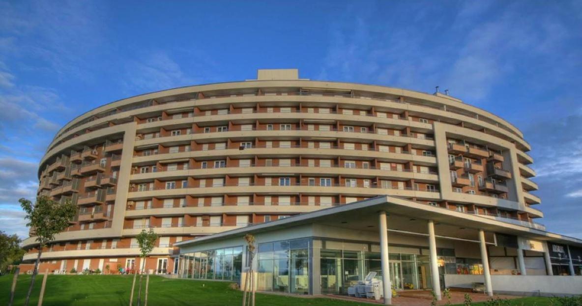 'Good Feelings' Aparthotel Siófok Exterior foto